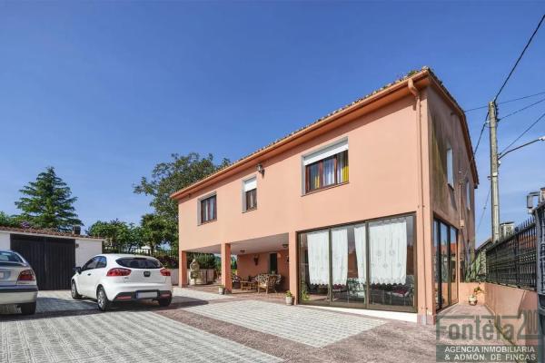 Chalet independiente en venta en , Oza-Cesuras photo 1