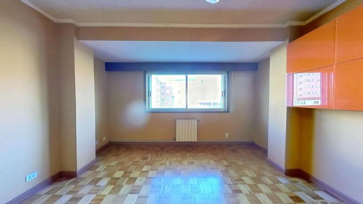 Sprzedaż mieszkania w Avenida Vilaboa, 185, Culleredo
photo 2
