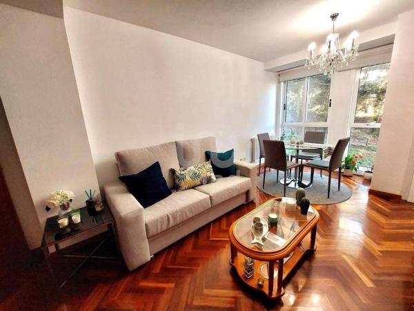 Piso en venta en Riazor - Los Rosales, A Coruña photo 1