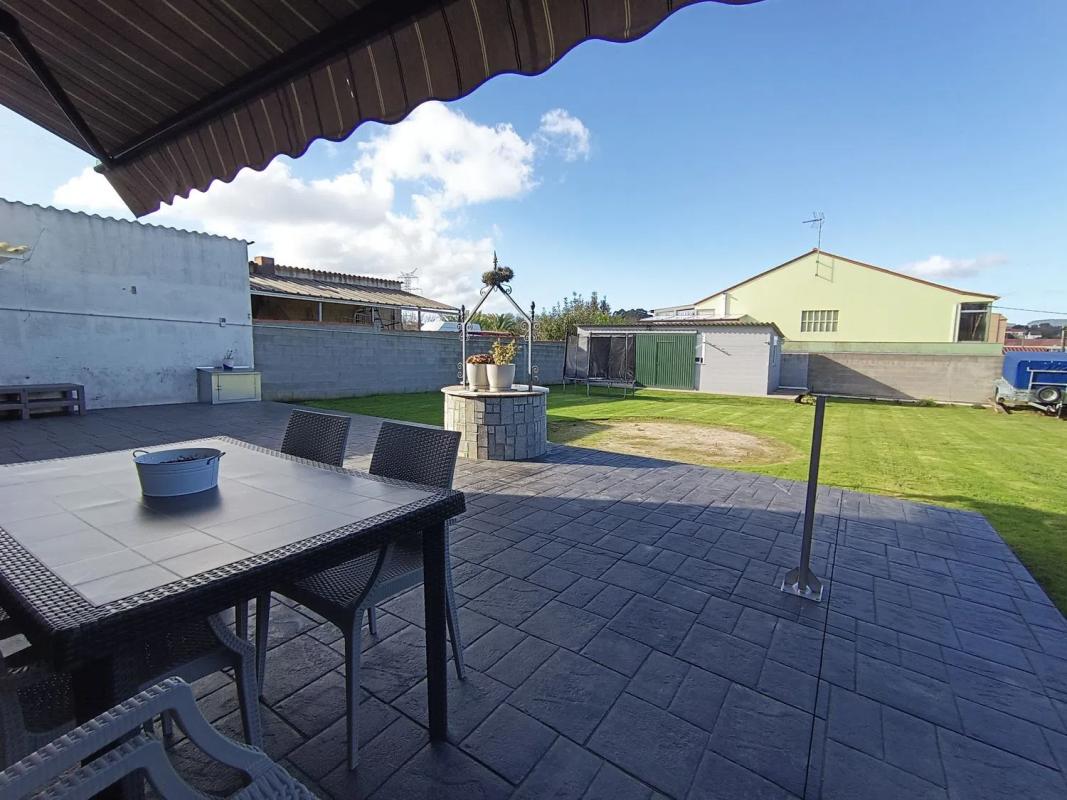 Venta de chalet independiente en Piñeiros-Freixeiro, Narón
photo 3