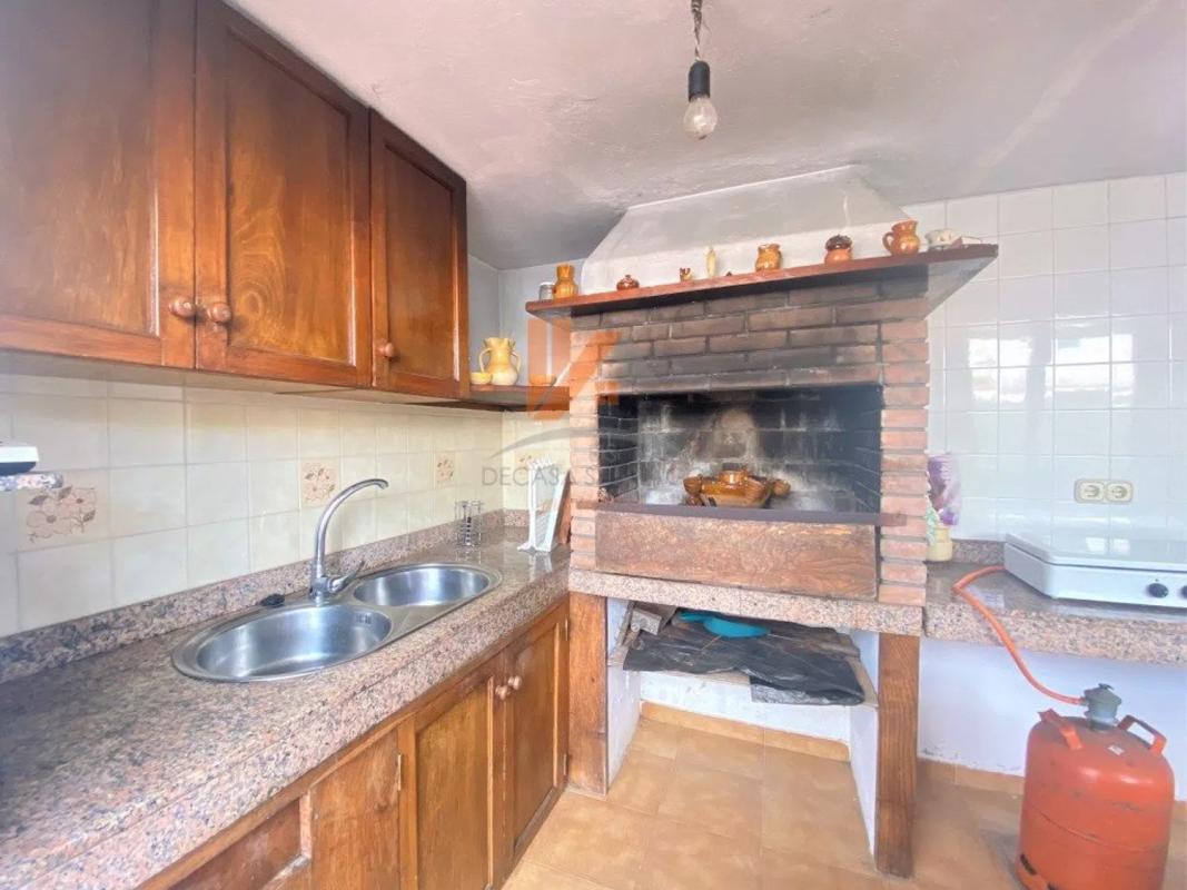 Sale of independent chalet in Calle San Lourenzo, 60, Santiago de Compostela
photo 3