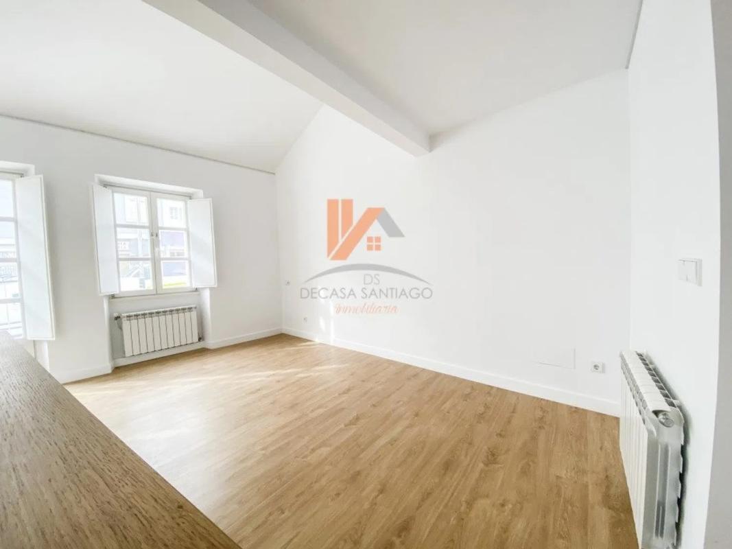 Sale of independent chalet in Barrio Cornes, 4, Santiago de Compostela
photo 3