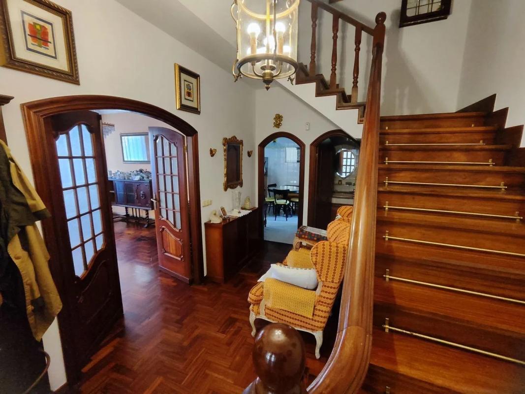 Venta de chalet independiente en Calle da Virxe da Cerca, Santiago de Compostela
photo 1