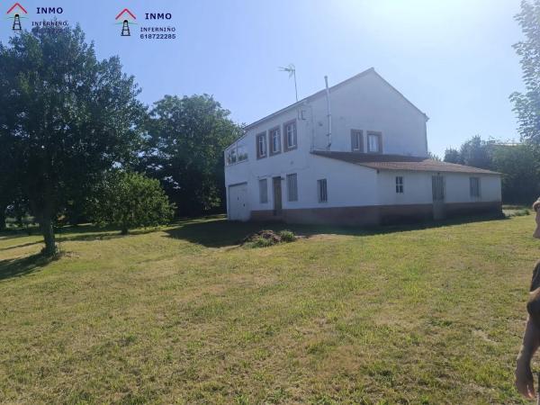 Chalet independiente en venta en Lugar aldea castro, Ferrol photo 1