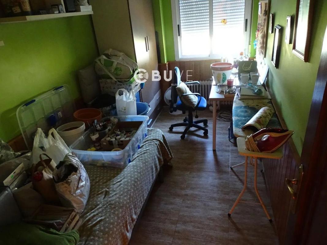 Sprzedaż niezależnego domku jednorodzinnego w , Wiedra photo 3