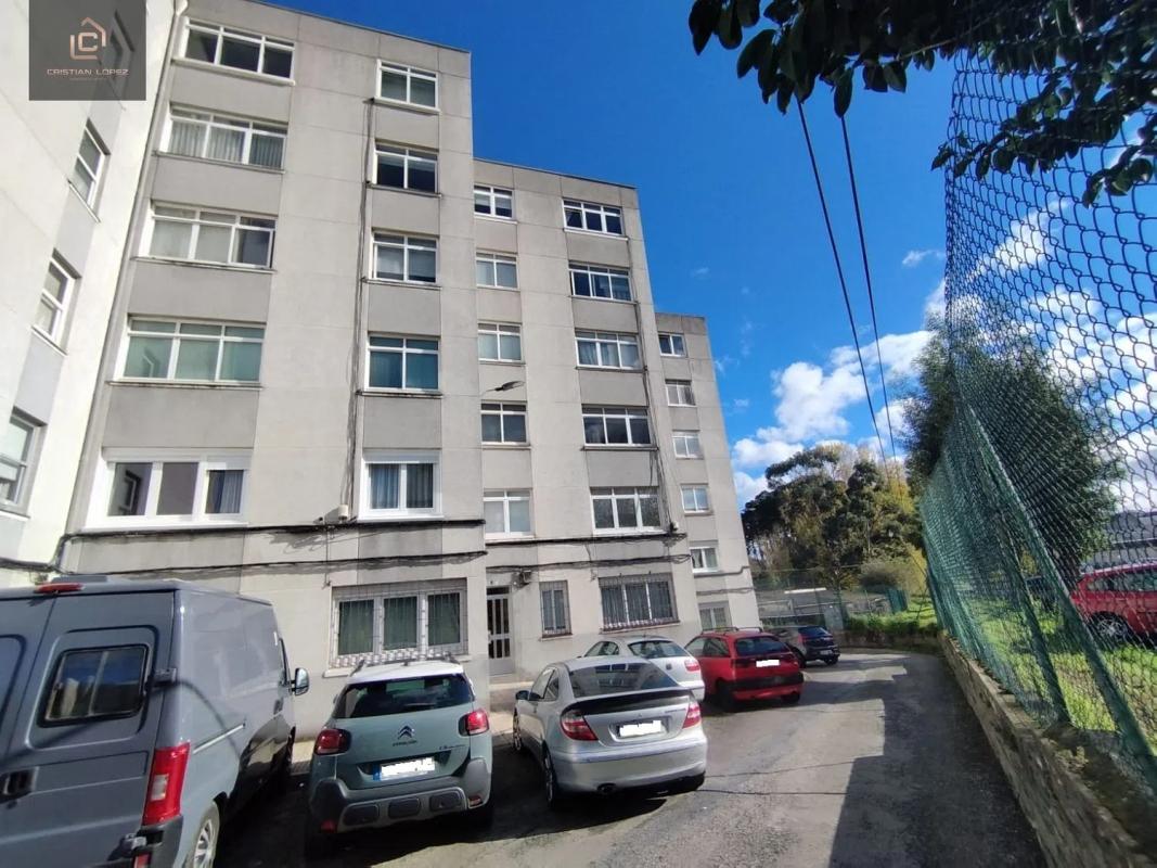 Sale of apartment in Calle Salvador Allende, Culleredo
photo 1
