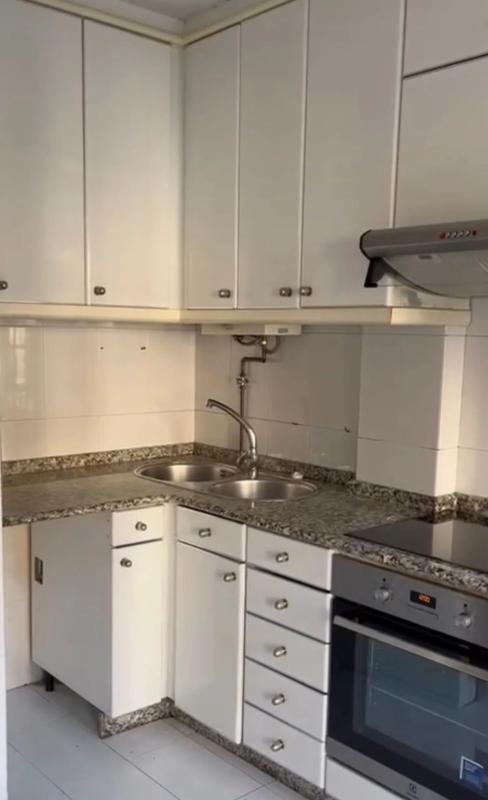 Sale of apartment in Calle de Touro, 27, Santiago de Compostela
photo 3