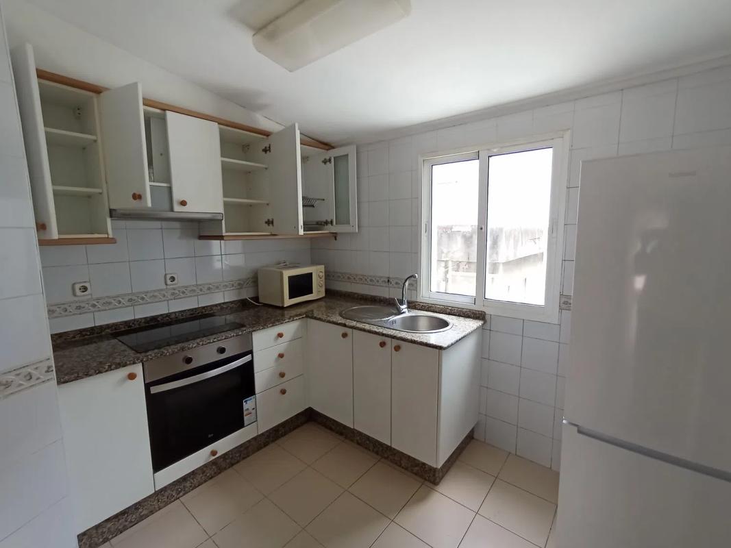 Sale of apartment in Calle la Paz, Almoradí
 photo 2