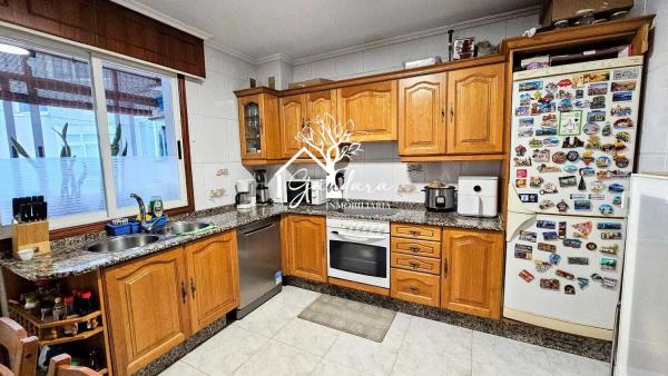Piso en venta en A Gándara, Narón thumbnail 1