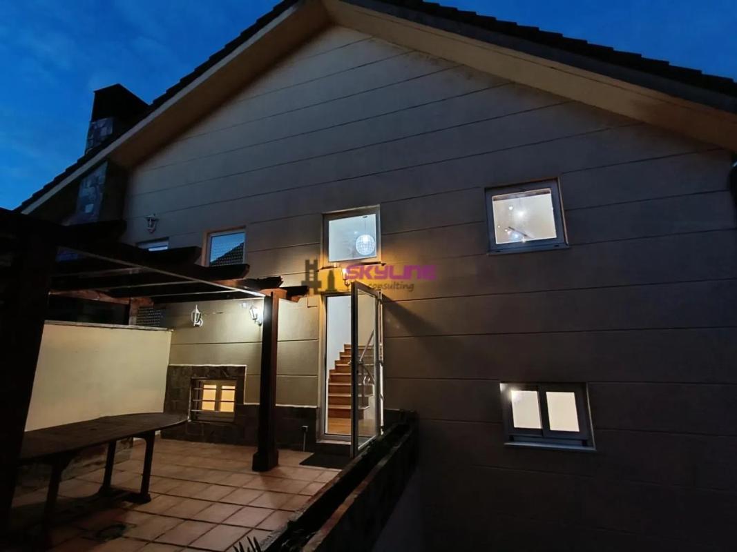 Venta de chalet independiente en Calle Albatros, Arteixo
photo 2
