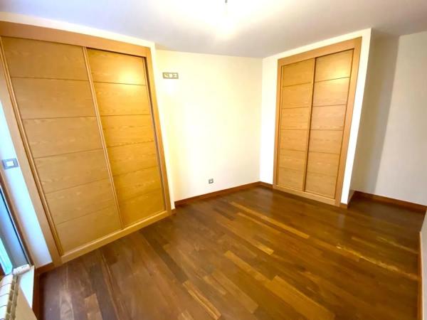 Apartment for sale in  Calle Salgado Somoza, A Coruña photo 4