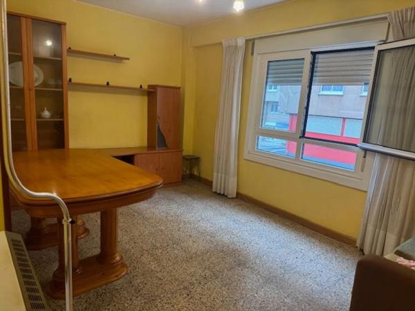 Mieszkanie na sprzedaż w  Calle Alberto Datas Panero, A Coruña photo 2