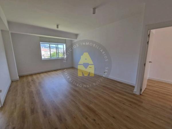 Piso en venta en  Feal-Xuvia, Narón photo 1