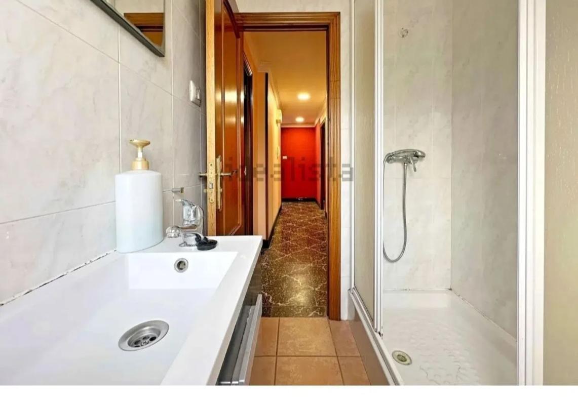 Venta de piso en Calle Avilés, 4, Arteixo
photo 1