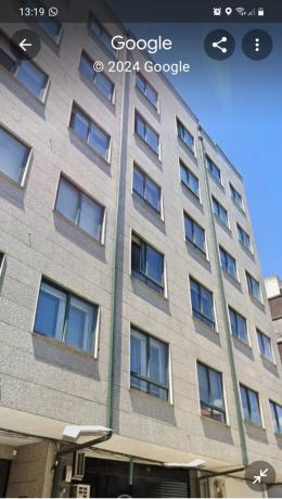 Piso en venta en  Avenida Rosalía de Castro, 30, Ames photo 1