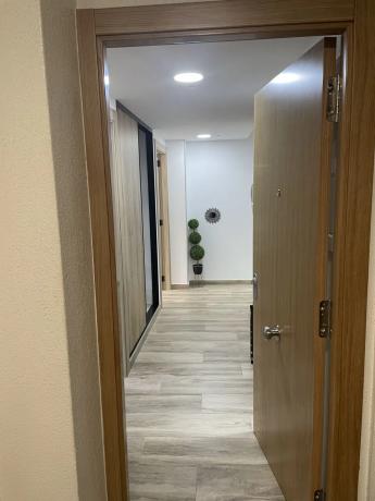 Piso en venta en Avenida de Romero Donallo, Santiago de Compostela photo 1