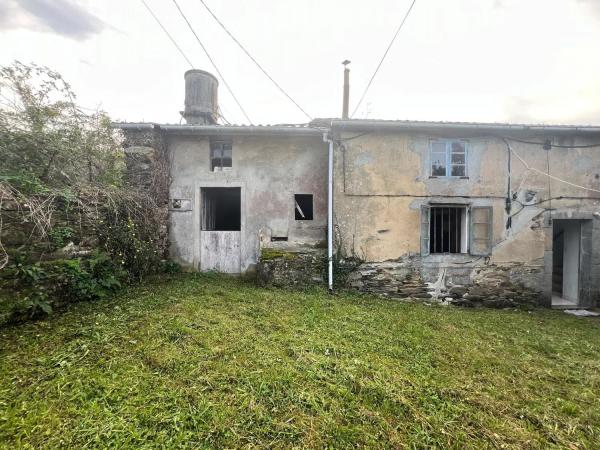 Chalet independiente en venta en , San Sadurniño photo 1
