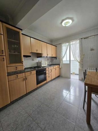 Piso en venta en  Porta Nova, Ferrol photo 2