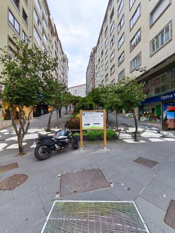 Mieszkanie na sprzedaż w  Calle de Santo Domingo de la Calzada, Santiago de Compostela photo 1