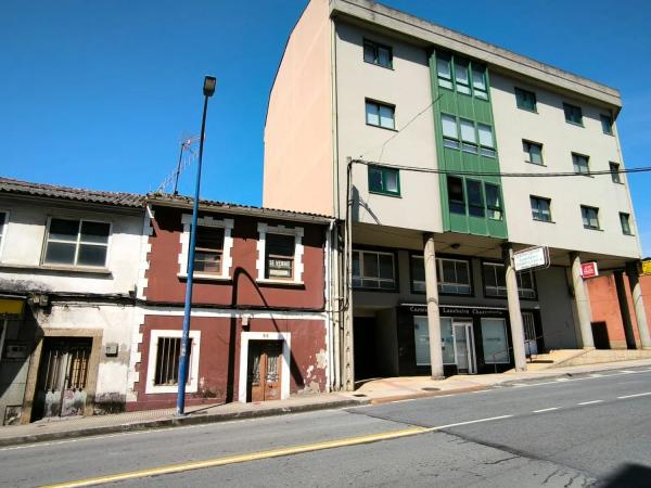 Chalet independiente en venta en Avenida Vilaboa, Culleredo thumbnail 1