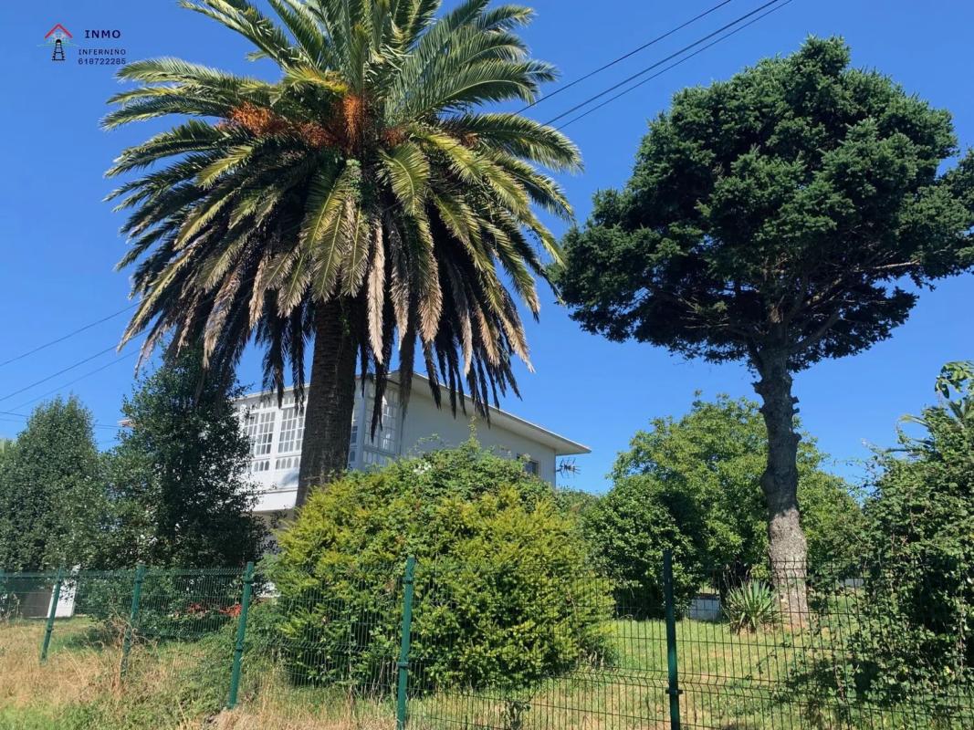 Sale of independent chalet in Camino da Cortiña de Castro, Narón
photo 3