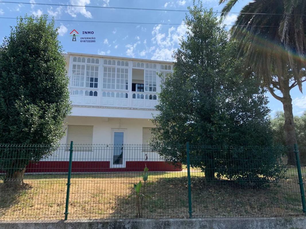 Sale of independent chalet in Camino da Cortiña de Castro, Narón
photo 5