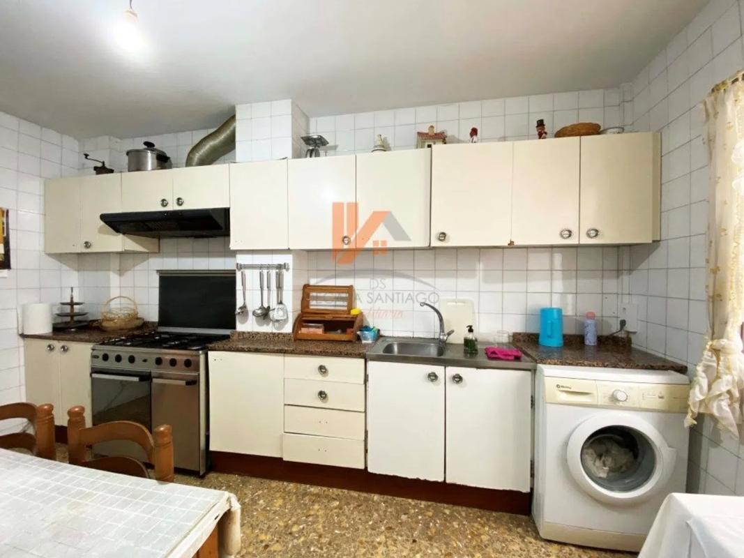 Venta de piso en Ensanche - Sar, Santiago de Compostela
photo 5