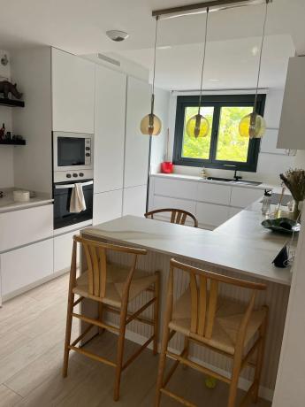 Apartment for sale in Calle Manuel Gutiérrez Mellado, 3, Oleiros thumbnail 2
