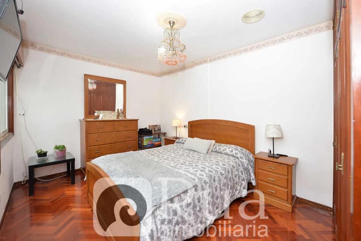 Sale of apartment in Travesía de Meicende, Arteijo
photo 5