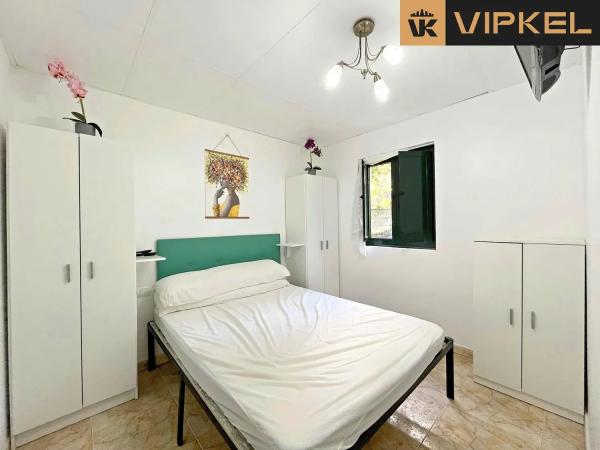 Chalet independiente en venta en , San Sadurniño thumbnail 2