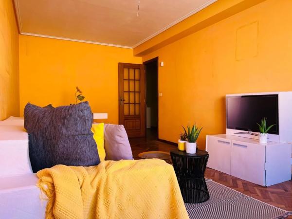 Piso en venta en , Cambre photo 1