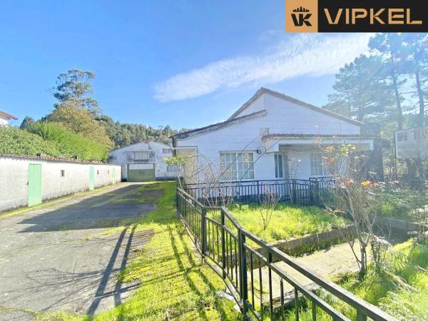 Chalet independiente en venta en Calle da Ponte do Romaño, Santiago de Compostela photo 1