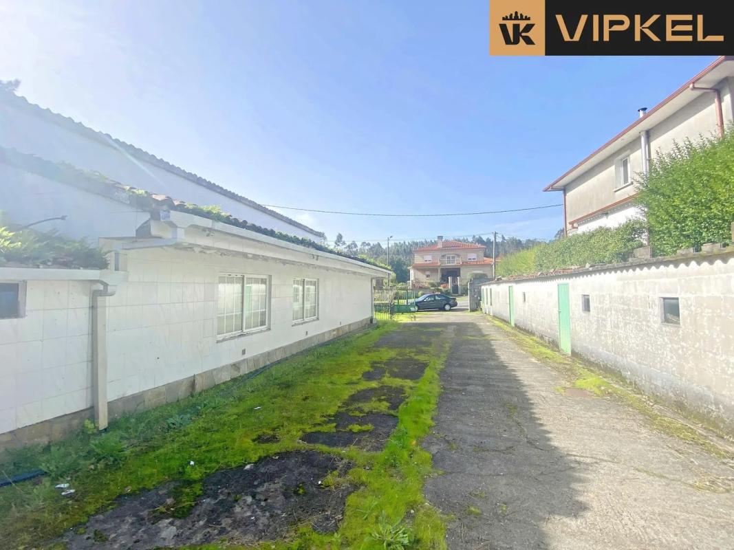 Sale of independent chalet in Calle da Ponte do Romaño, Santiago de Compostela
 photo 5