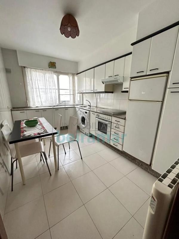 Sale of apartment in Calle Arcebispo Xelmírez, Ribeira
 photo 5