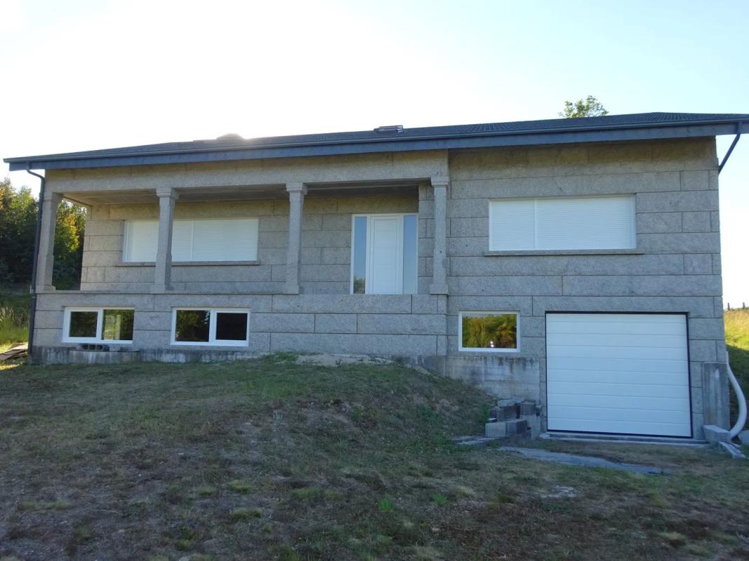 Casa independiente en Mouromorto. Casal, Teo
photo 1