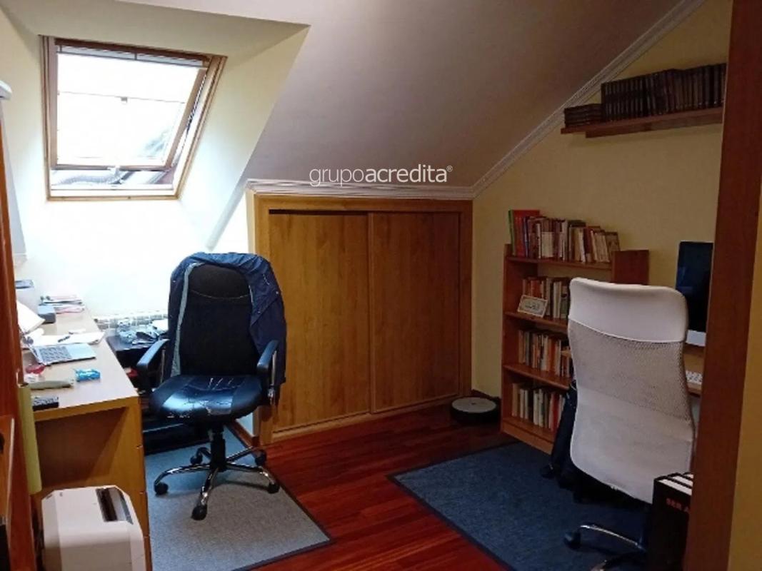 Venta de duplex en Calle de Josefa García Segret, Santiago de Compostela photo 3