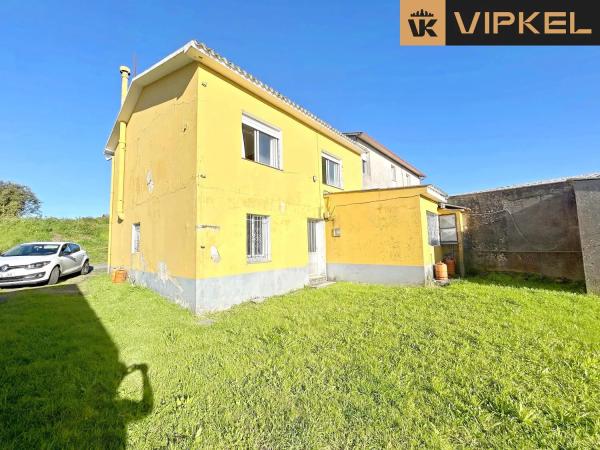 Chalet independiente en venta en  Calle Pardiñeiro, Oleiros photo 1
