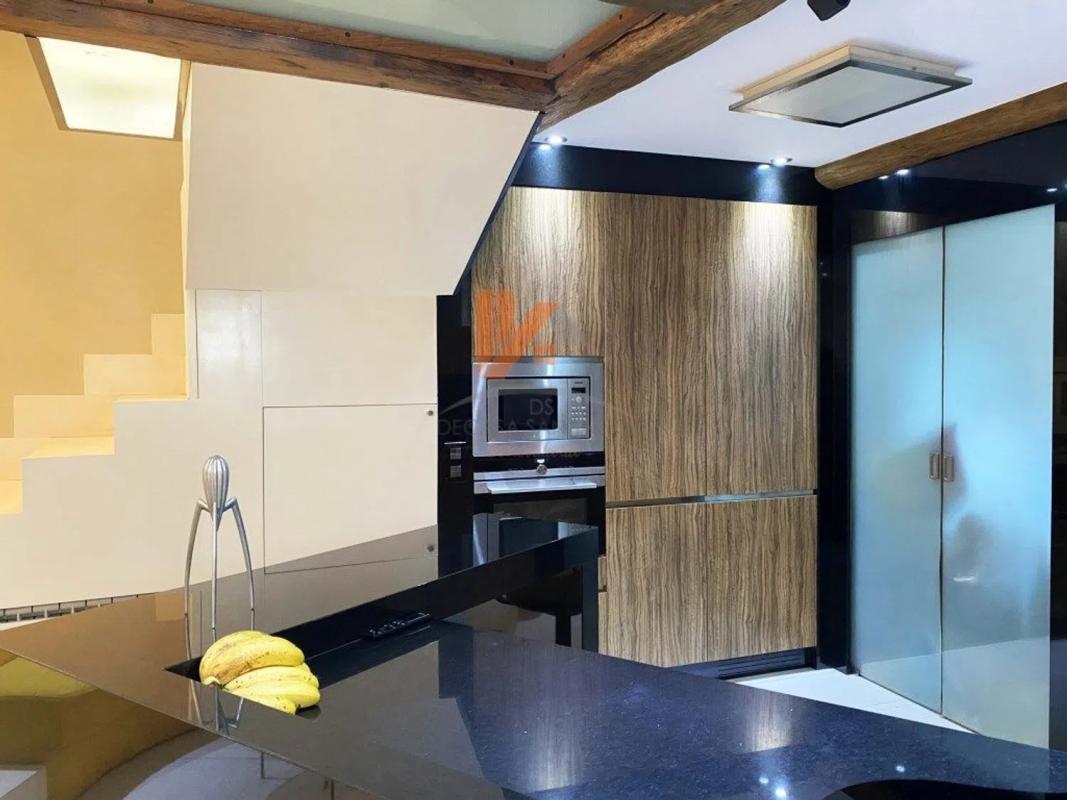 Продажа отдельного шале в Calle dos Xasmins, 19, Сантьяго-де-Компостела photo 4