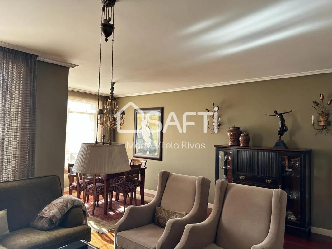 Sale of independent chalet in Ensanche - Sar, Santiago de Compostela
photo 5