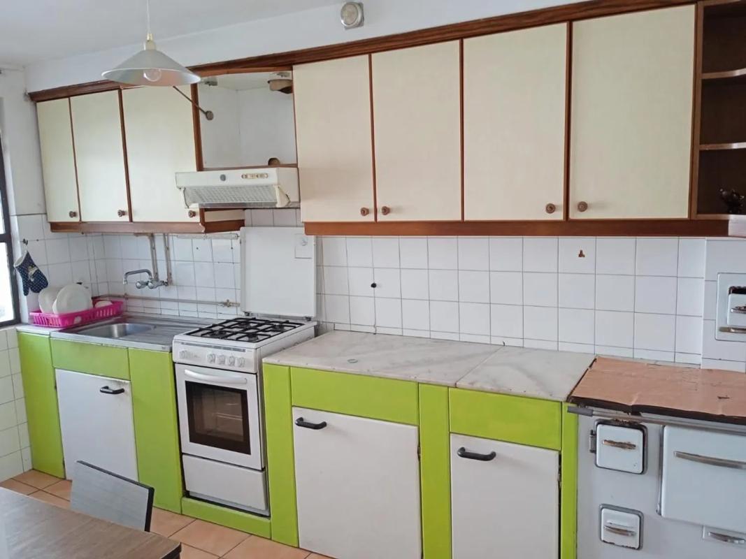 Venta de piso en Calle do Home Santo, Santiago de Compostela
photo 2