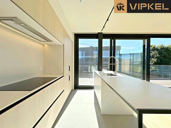 Penthouse for sale in  Calle Paraíso, Oleiros photo 4