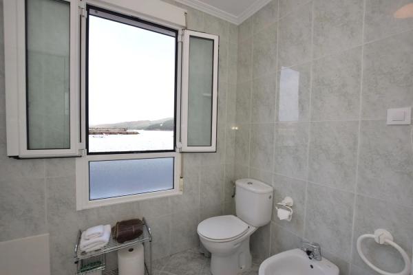 Коттедж на продажу в , Carnota photo 3