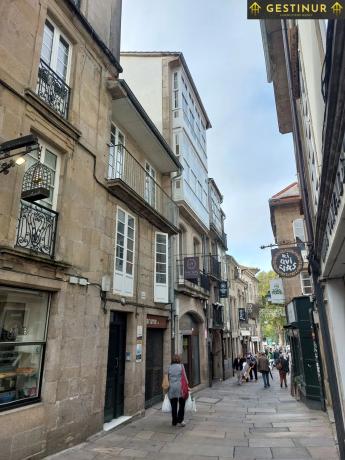 Detached villa for sale in Calle dos Bautizados, 3, Santiago de Compostela photo 1