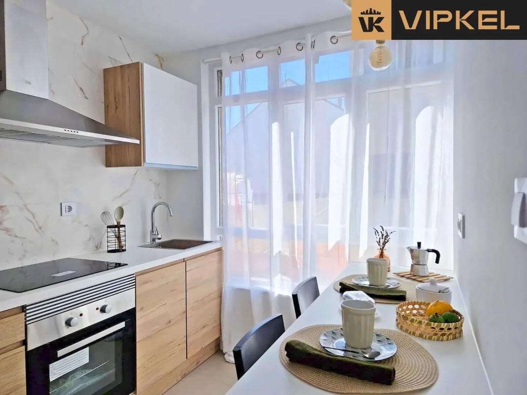 Venta de piso en Calle Carme, Ferrol
 photo 2