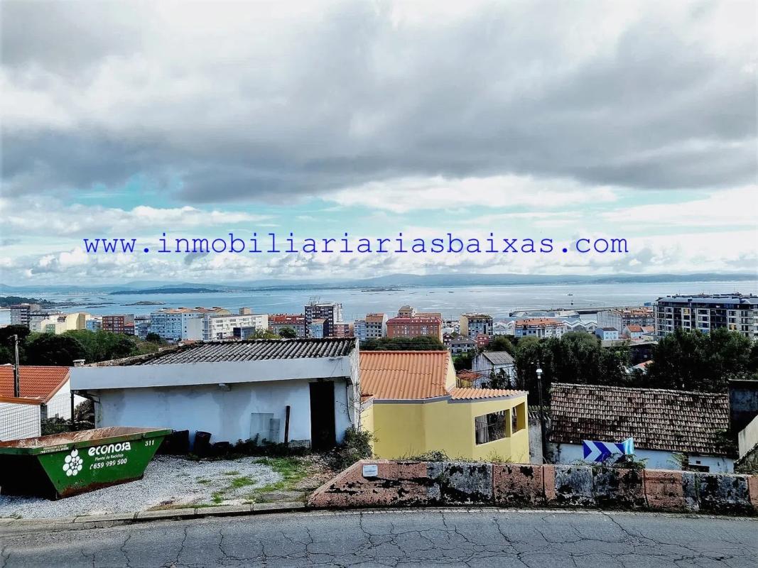 Venta de chalet independiente en Avenida Ferrol, Ribeira
 photo 2