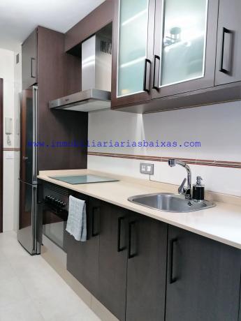 Продажа квартиры в  Calle Novoa Santos, Ribeira photo 1