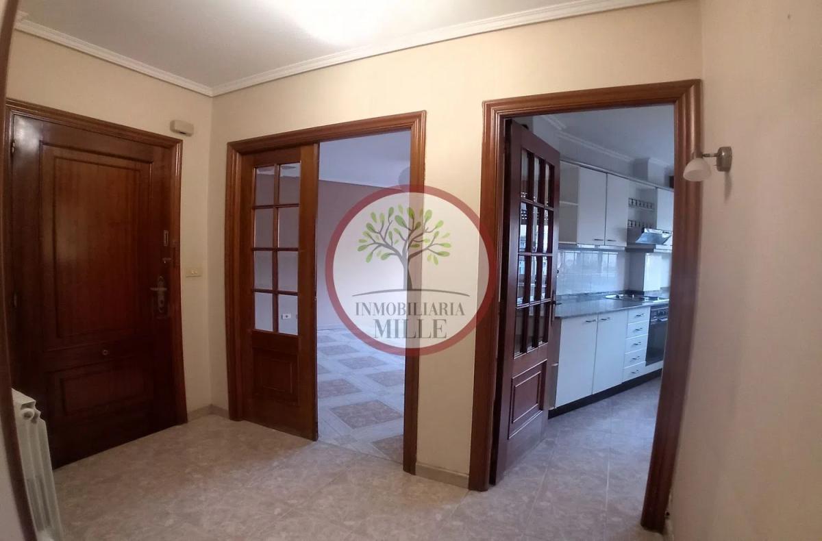 Venta de piso en Calle Mercé, Ferrol
 photo 2