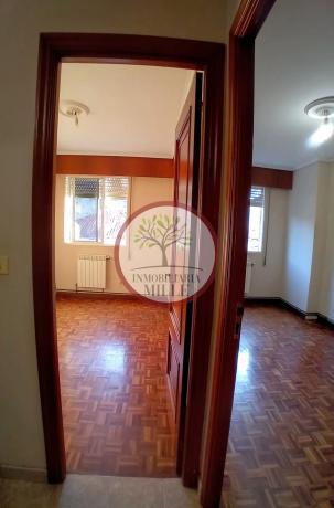 Piso en venta en  Calle Mercé, Ferrol photo 4