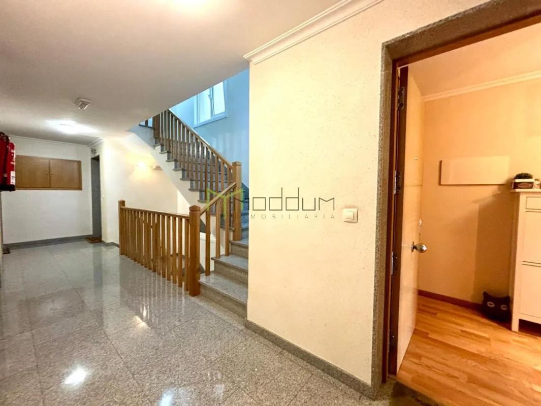Продажа квартиры на Pasaje del Paseo Fluvial, Эймс
 photo 2
