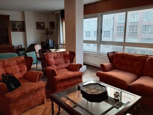 Piso en venta en  Alfonso Molina, A Coruña photo 2